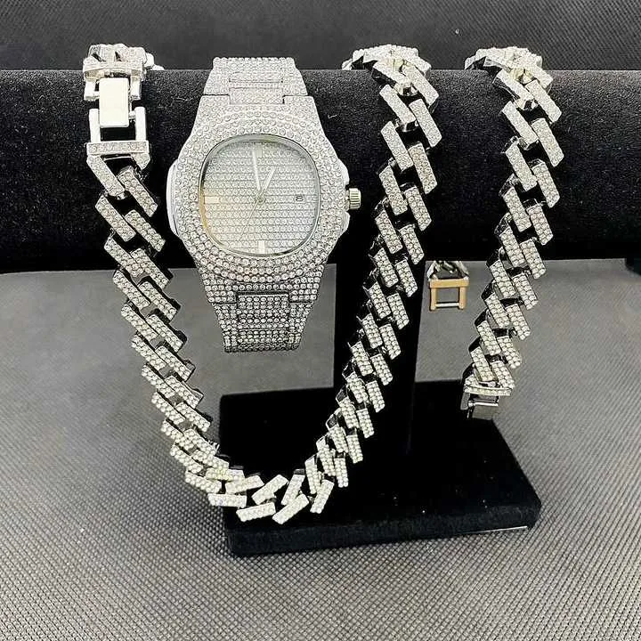 مجموعة مجوهرات هيب -Hip Jewelry Collection