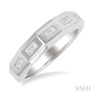 1/6 ctw Geometric Shape Emerald Cut Diamond Fashion Band in 14K White Gold