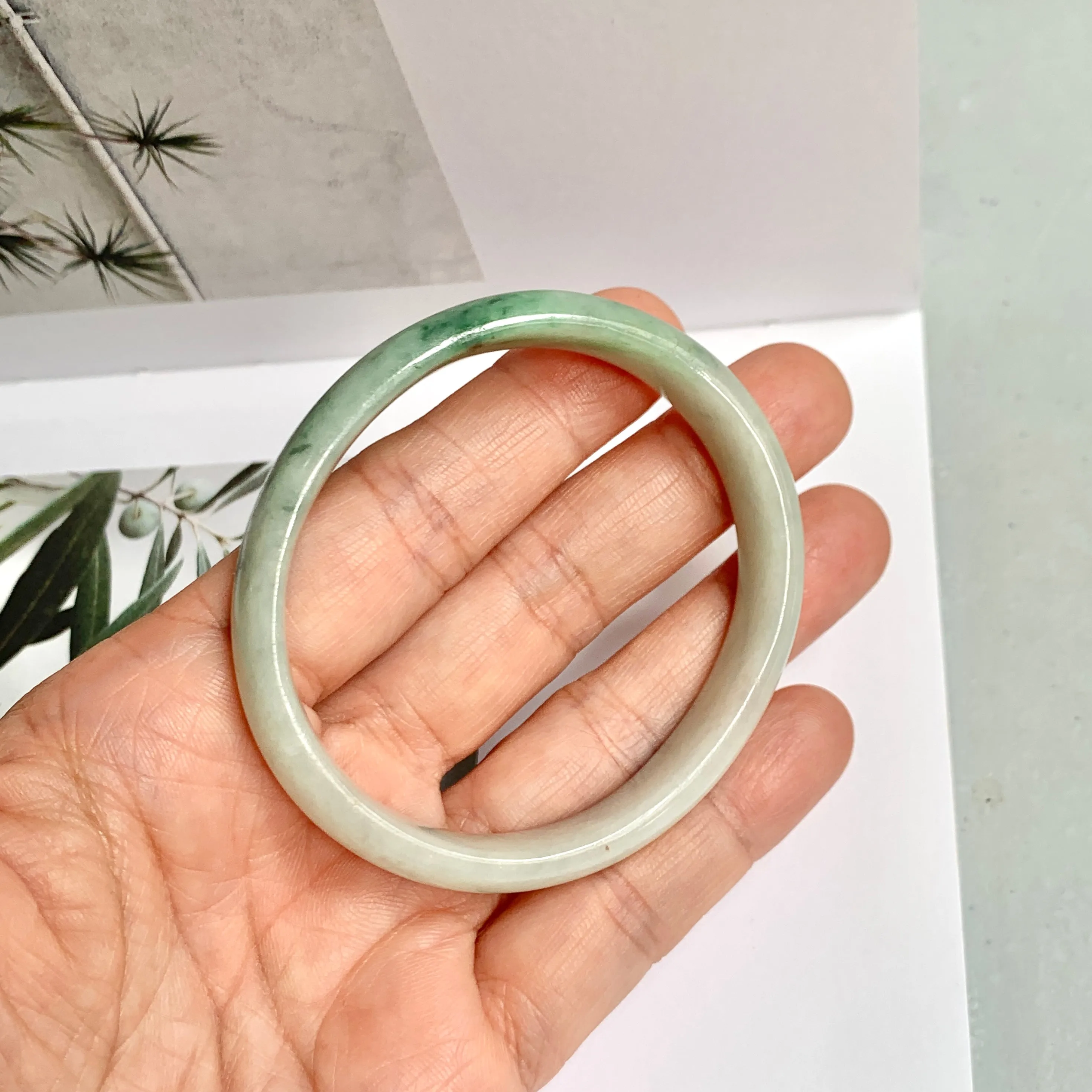 52.4mm A-Grade Natural Green Floral Jadeite Modern Oval Bangle No.151814