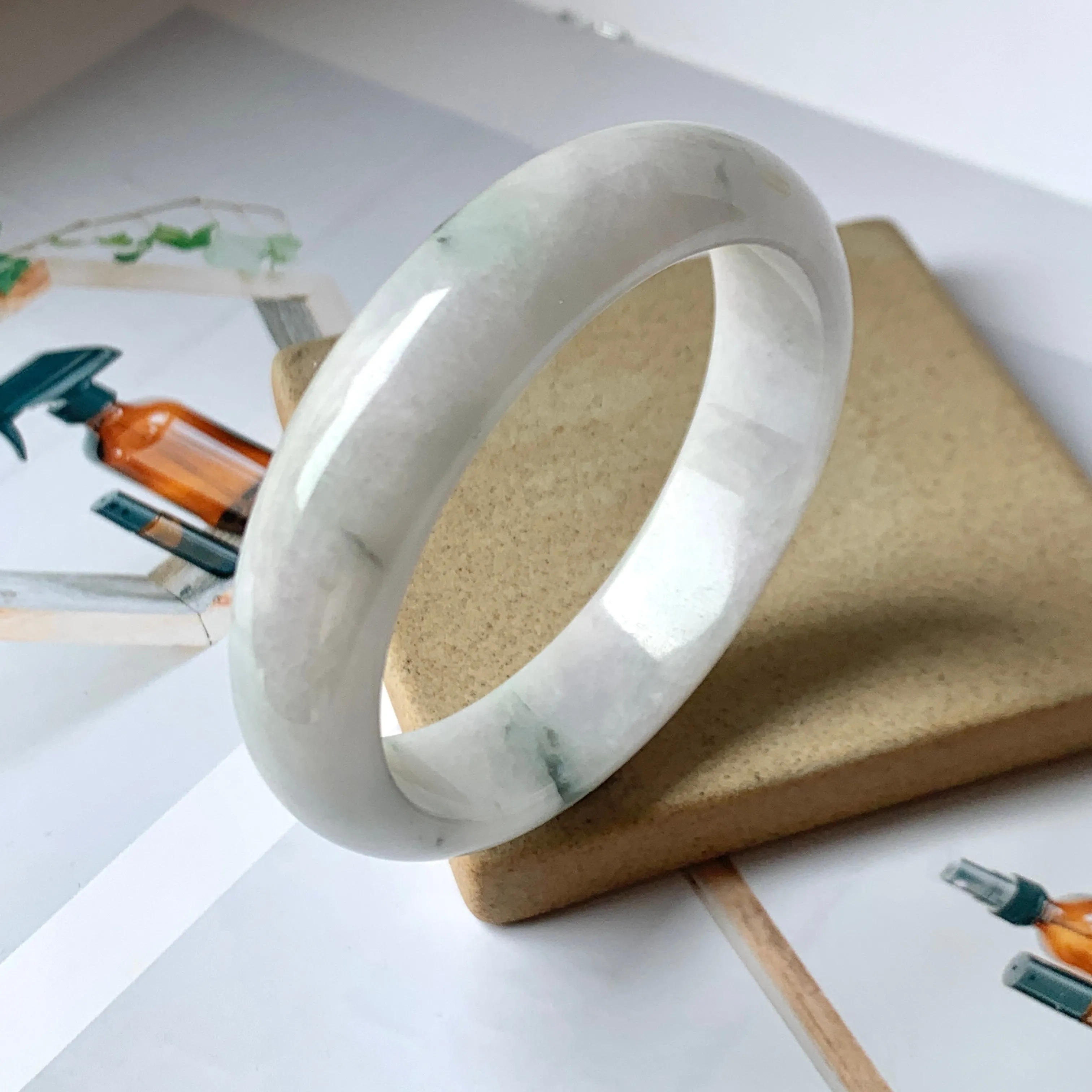 53.1 mm A-Grade Natural Lavender Bluish Green Floral Jadeite Modern Round Bangle No.151984