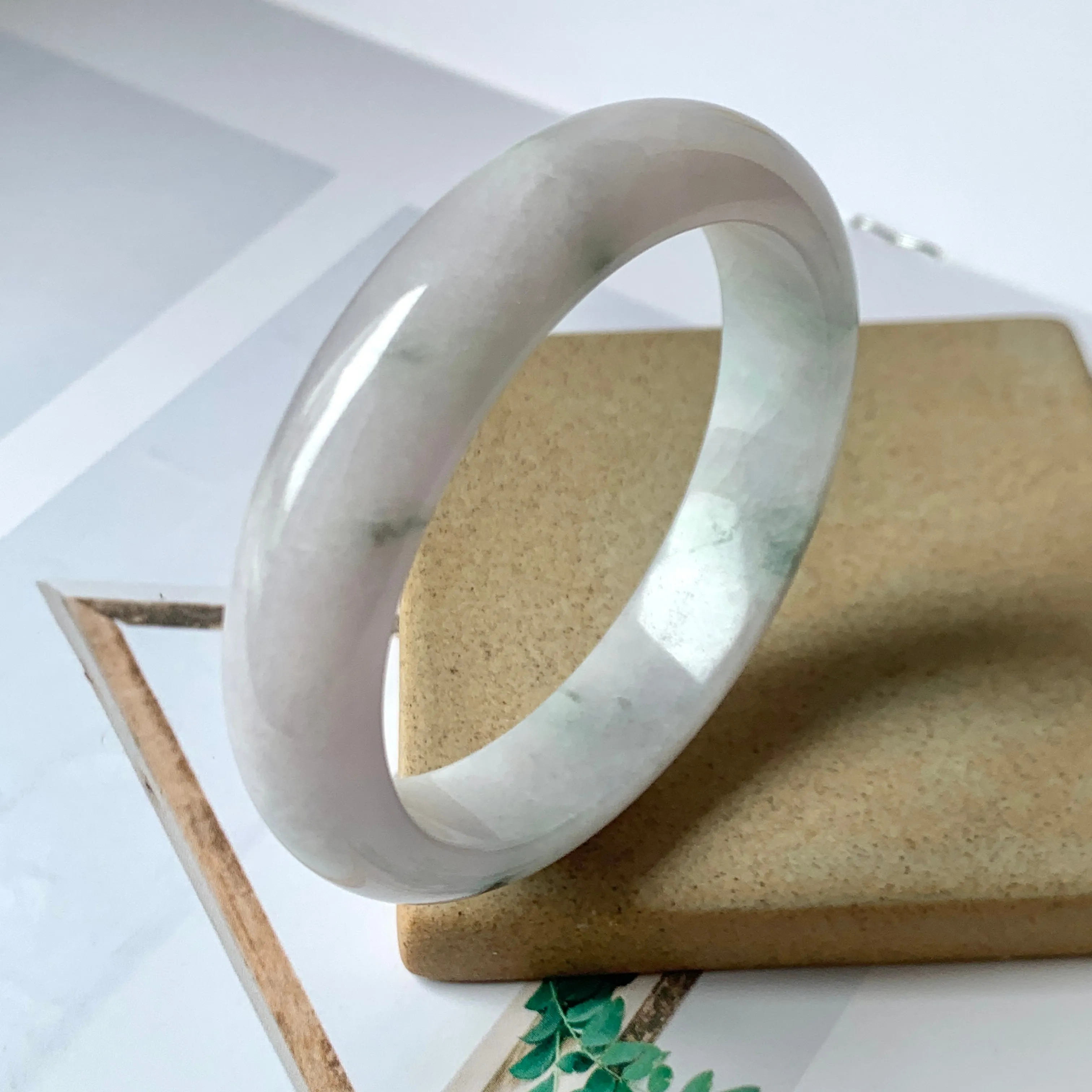53.1 mm A-Grade Natural Lavender Bluish Green Floral Jadeite Modern Round Bangle No.151985