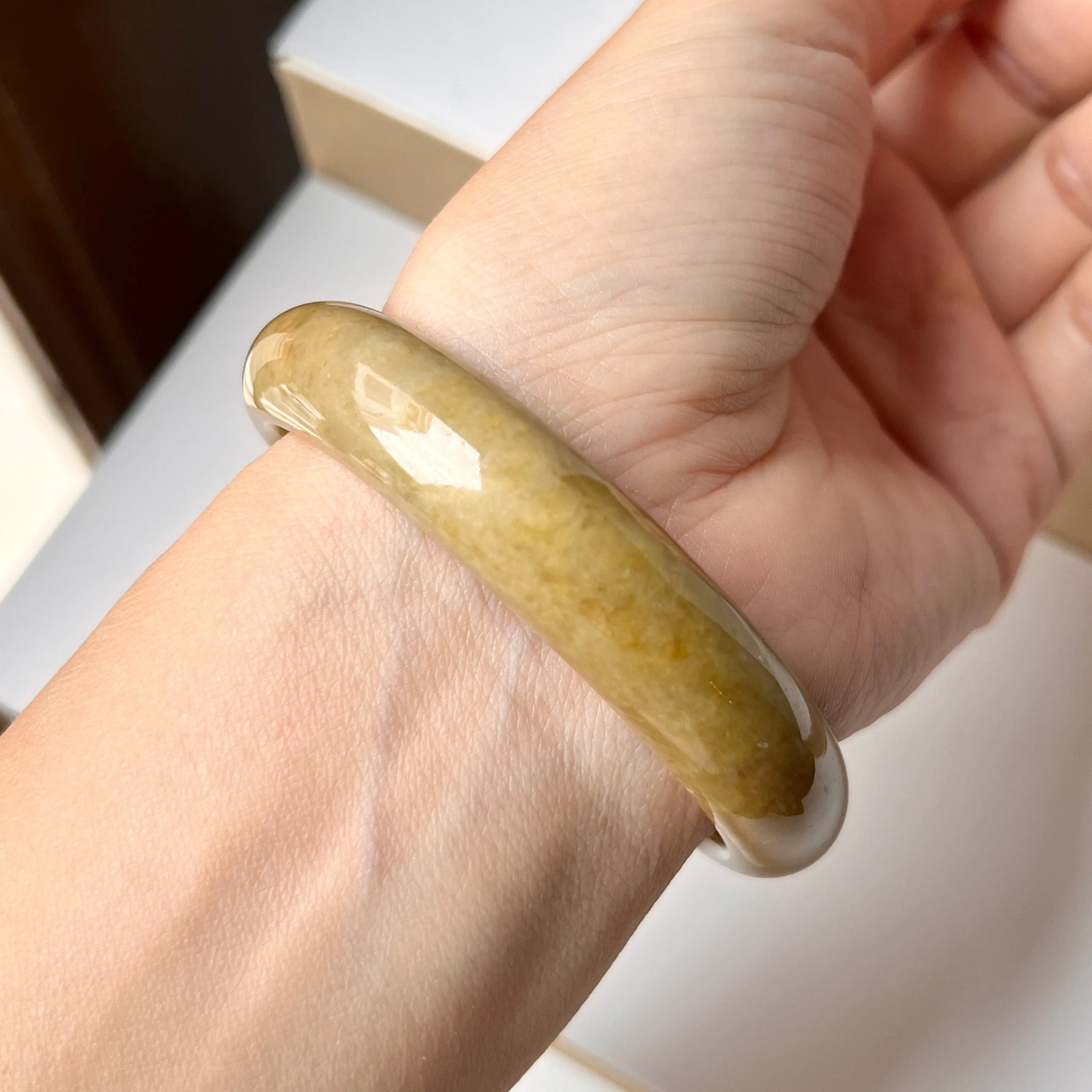 54.8mm A-Grade Natural Russet Jadeite Modern Oval Bangle No. 152008