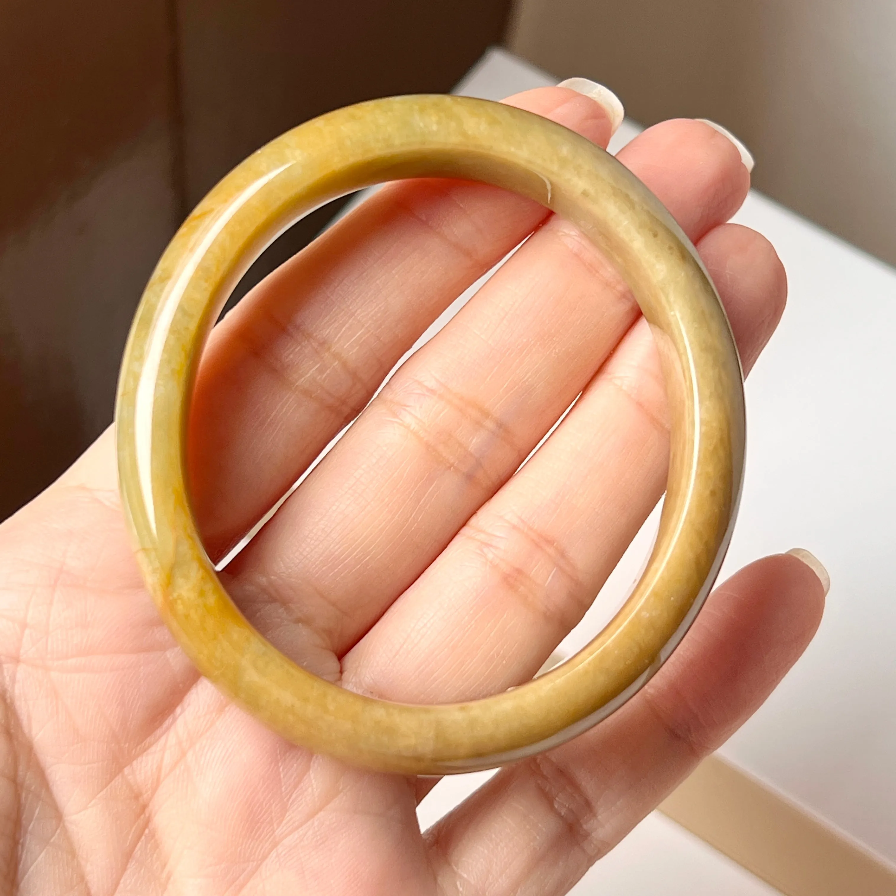54.8mm A-Grade Natural Russet Jadeite Modern Oval Bangle No. 152008