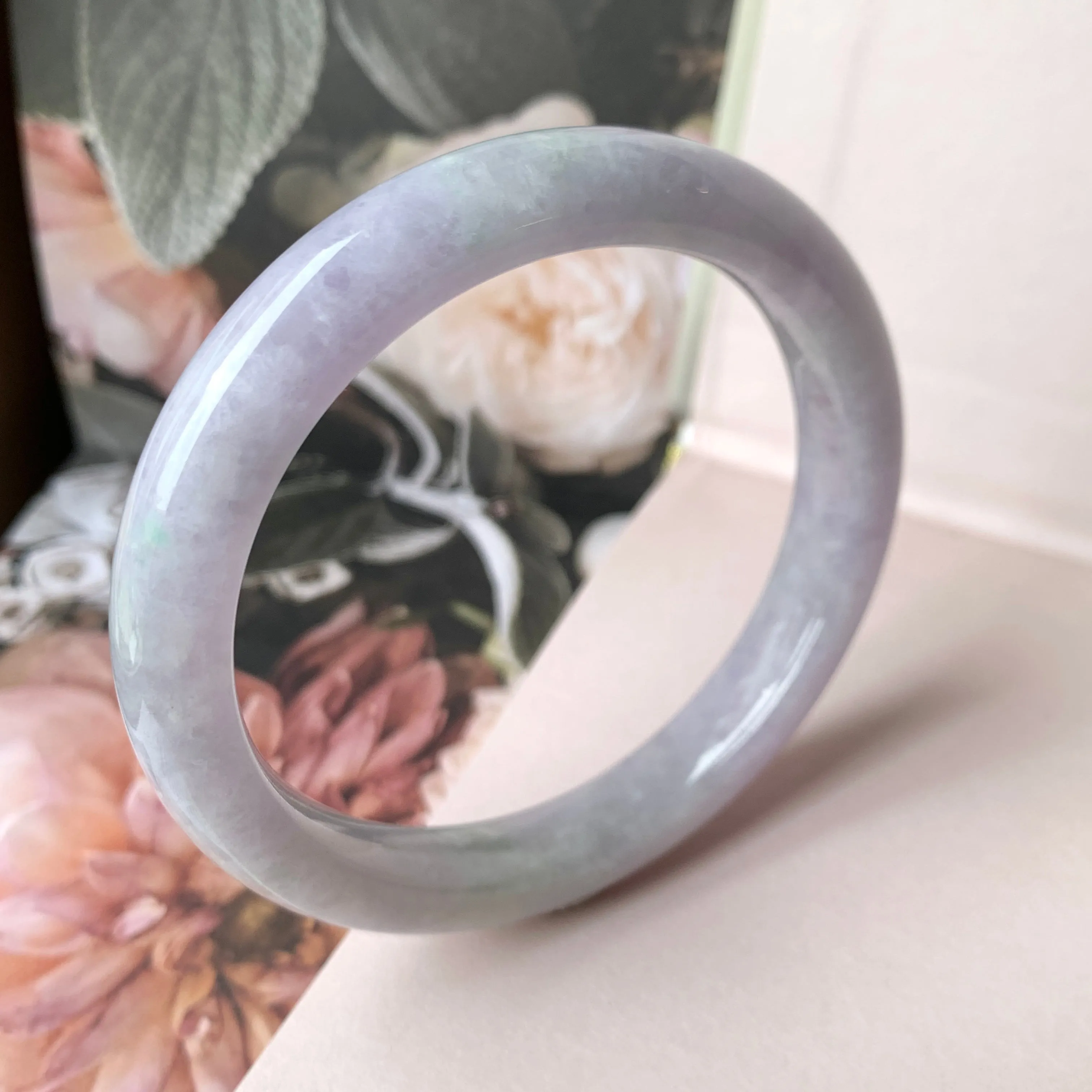 55.5mm A-Grade Natural Lavender Jadeite Modern Round Bangle No.152834