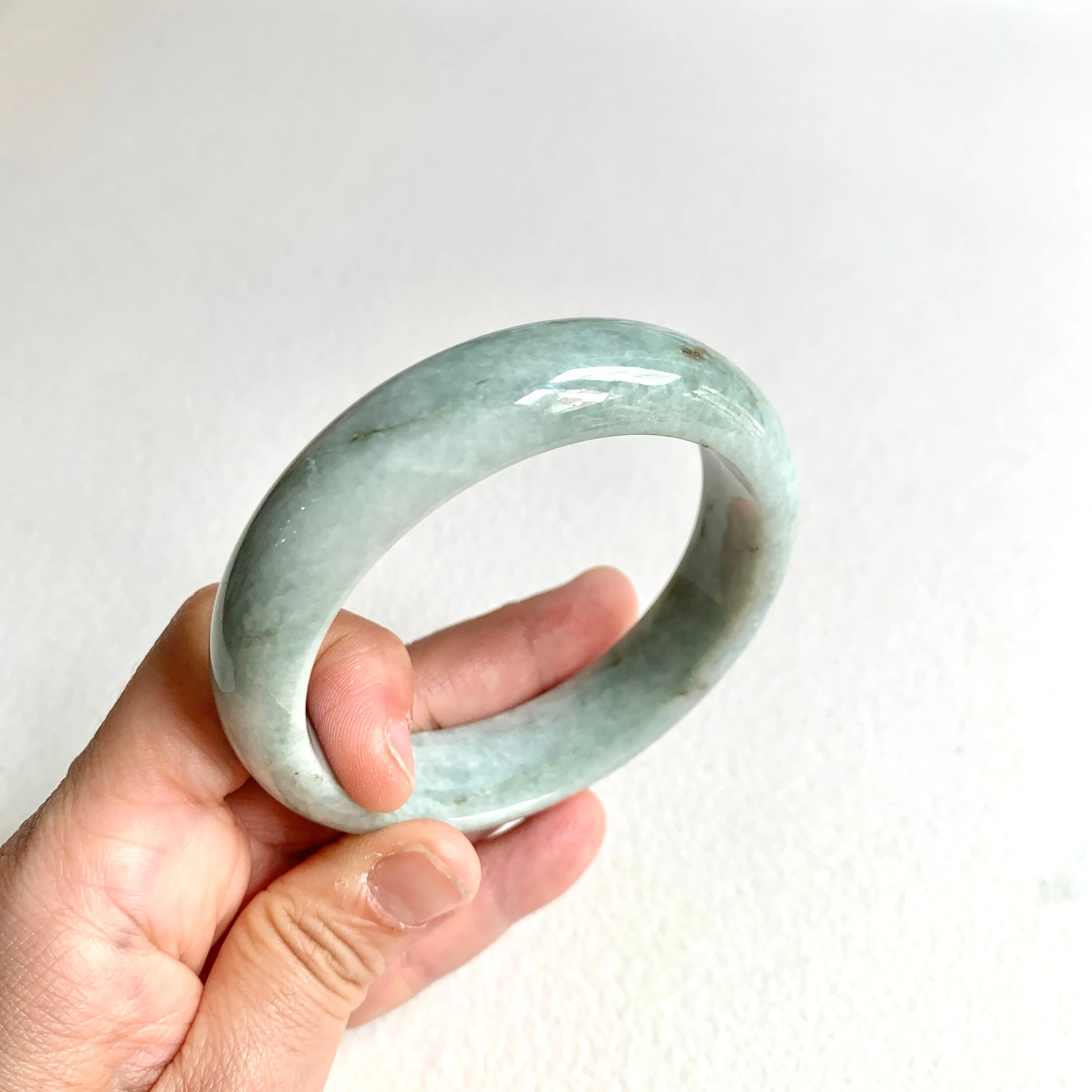 58.3mm A-Grade Natural Light Bluish Green Modern Round Bangle No. 600161