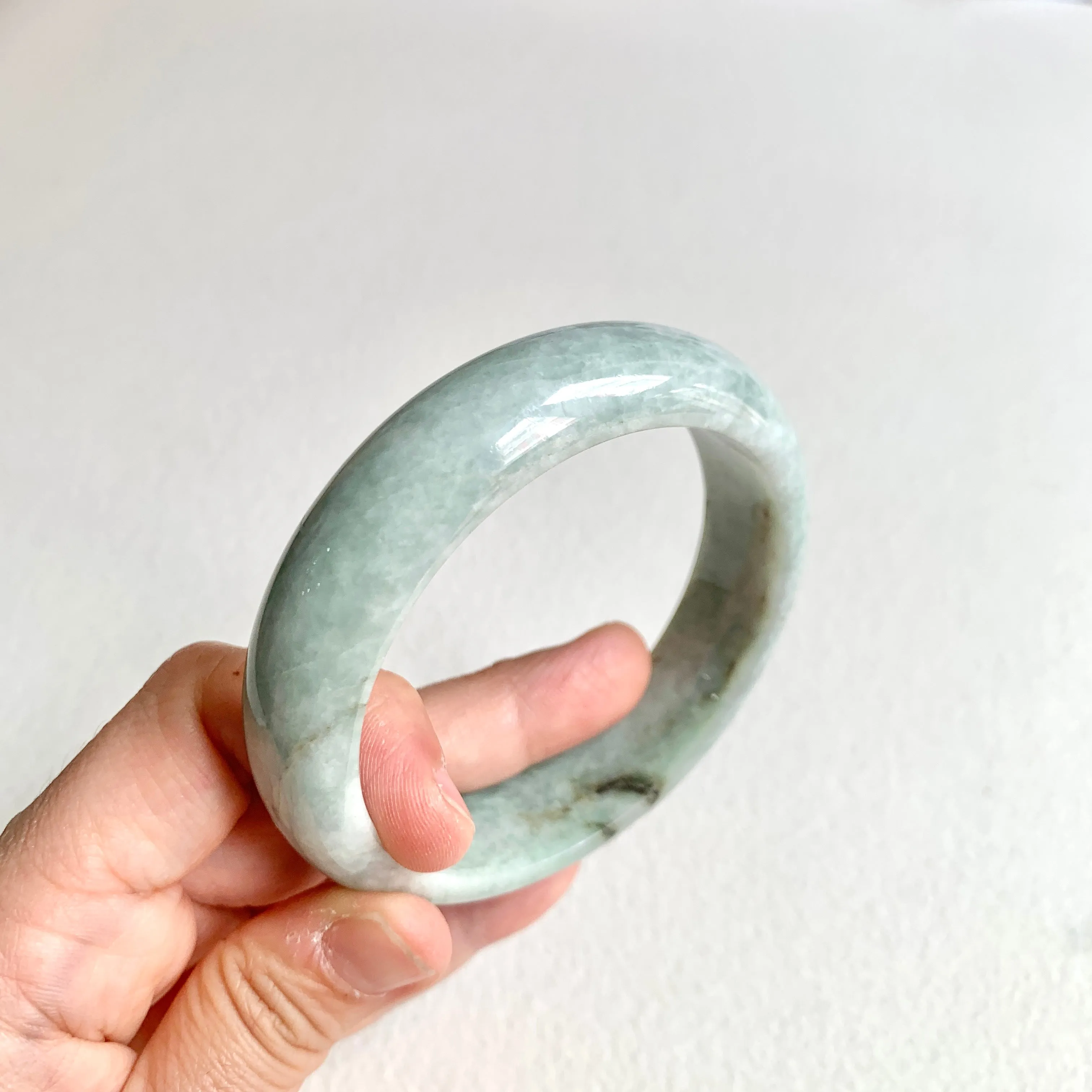 58.3mm A-Grade Natural Light Bluish Green Modern Round Bangle No. 600161