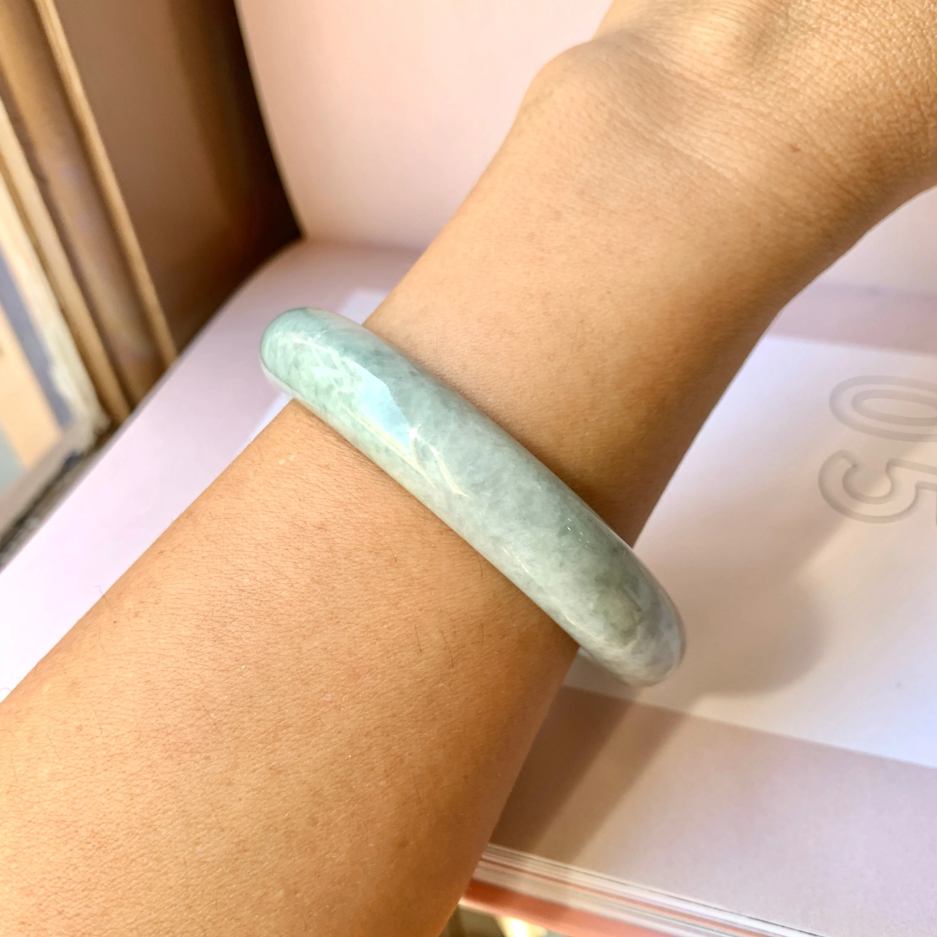 58mm A-Grade Natural Light Green Jadeite Modern Round Bangle No.151975