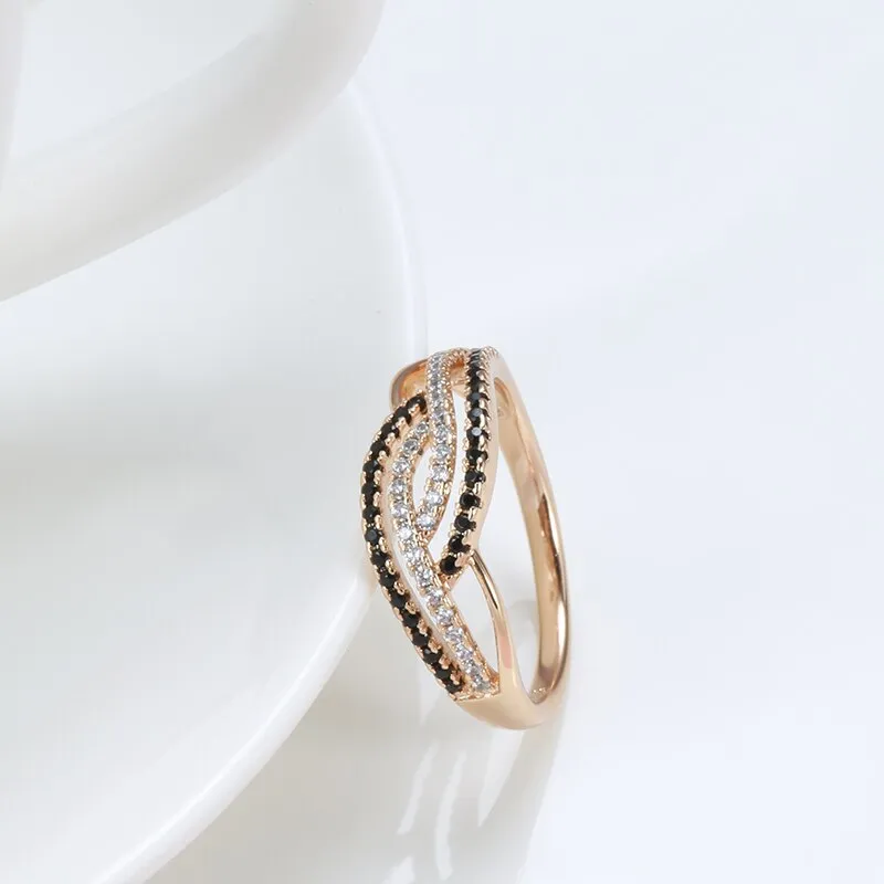Elegant Geometric Staggered Texture Double White Black Zircon Women's Rings
