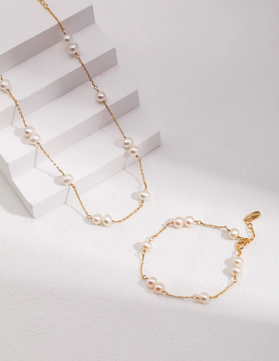 Freshwater Pearl Choker Necklace in Gold Vermeil