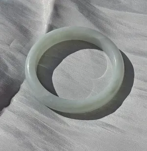 GUARDIAN | JAYDE Natural Grade-A Jadeite Bangle in Light Pastel Green (57mm Half Round)