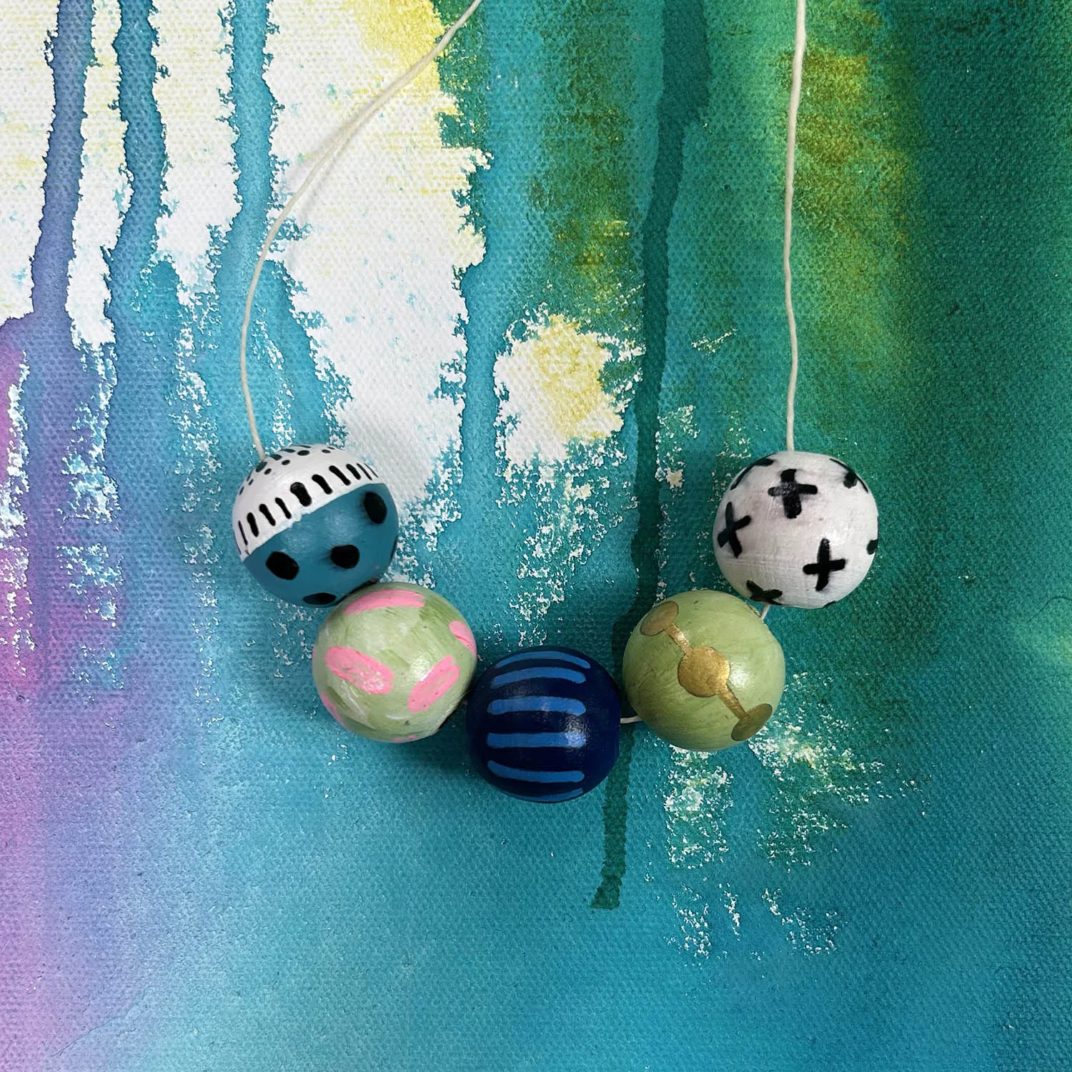 Hand-painted necklace – Geneva