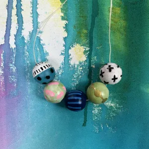Hand-painted necklace – Geneva