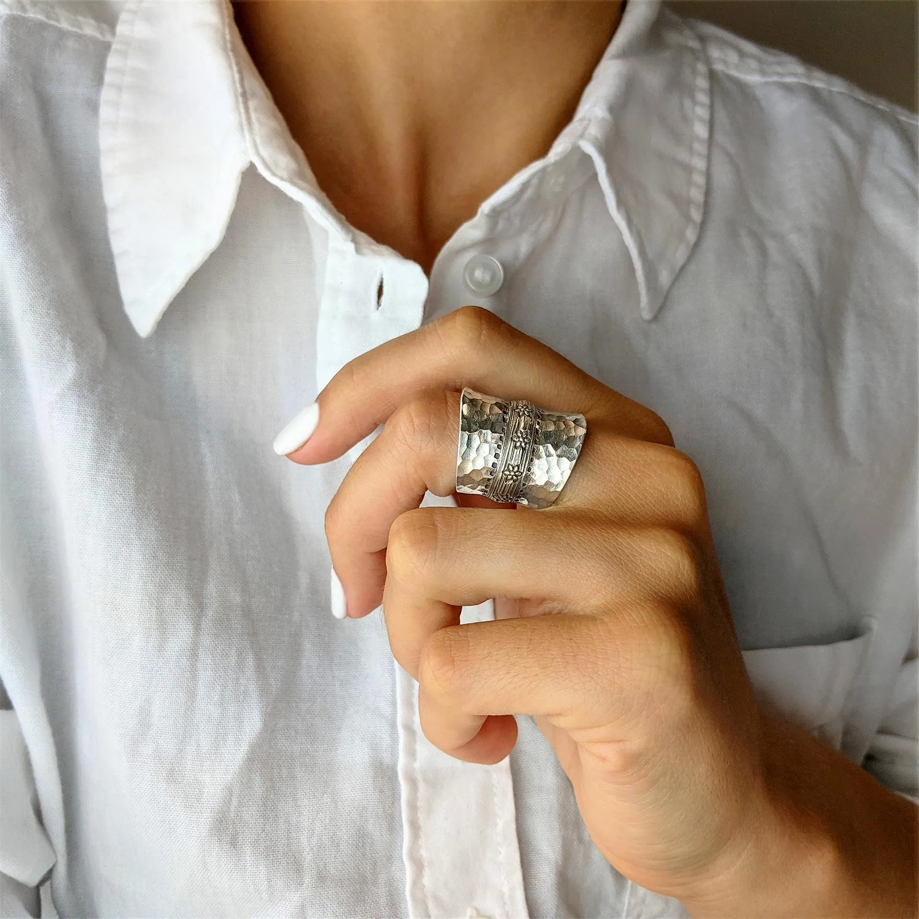 Karen Hill Tribe Silver Hammered Flower Motif Full-Finger Ring - Wide Concave Band