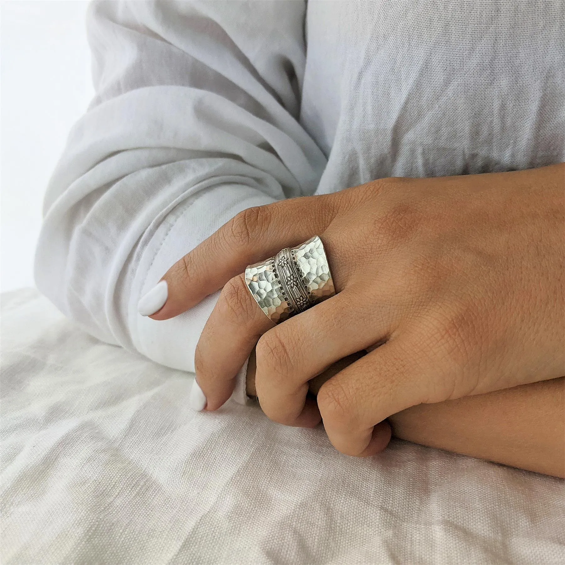 Karen Hill Tribe Silver Hammered Flower Motif Full-Finger Ring - Wide Concave Band