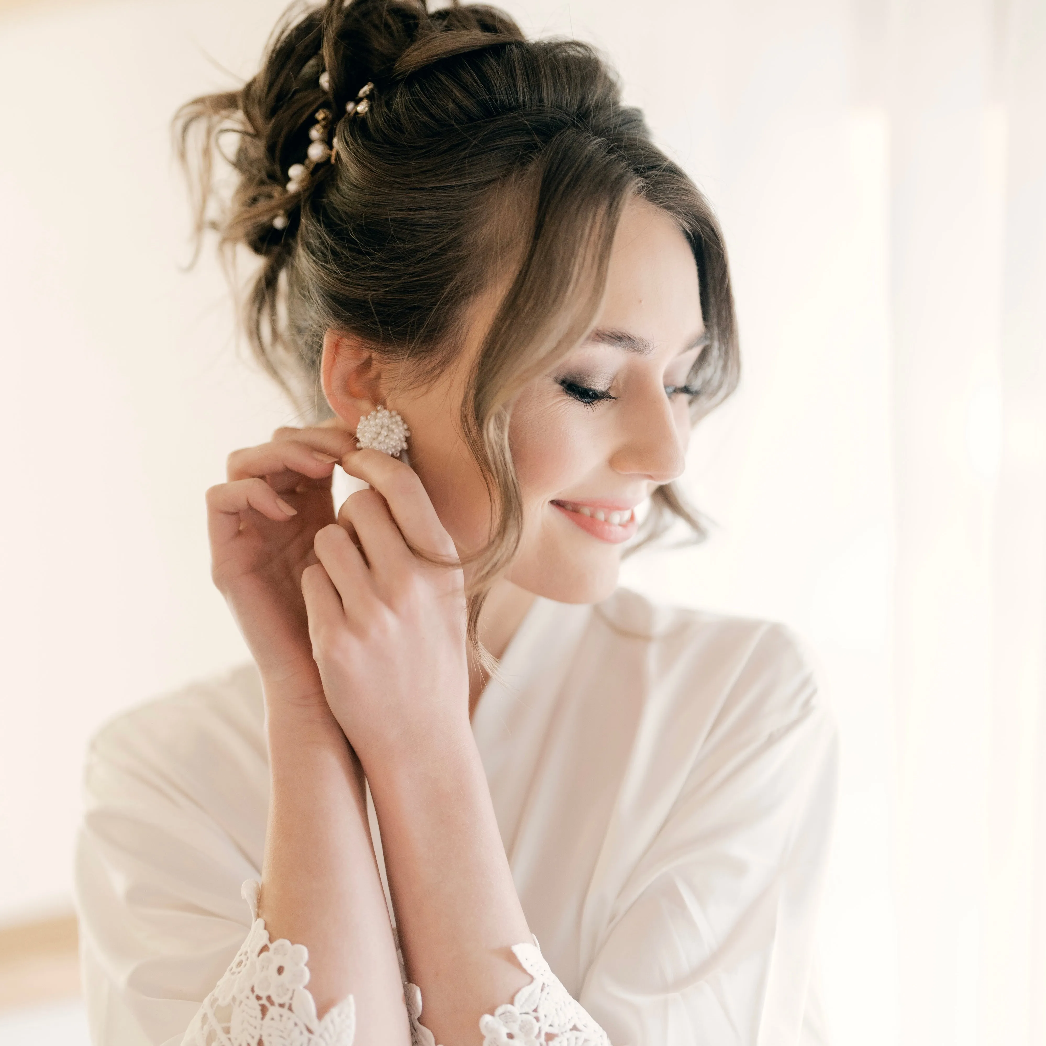 Lottie Cluster Pearl Earrings