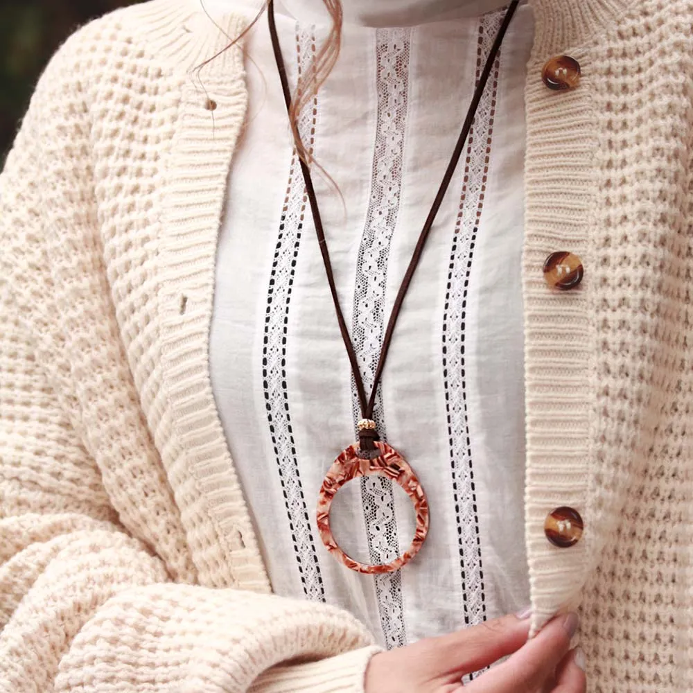 Magnifier Long Necklace