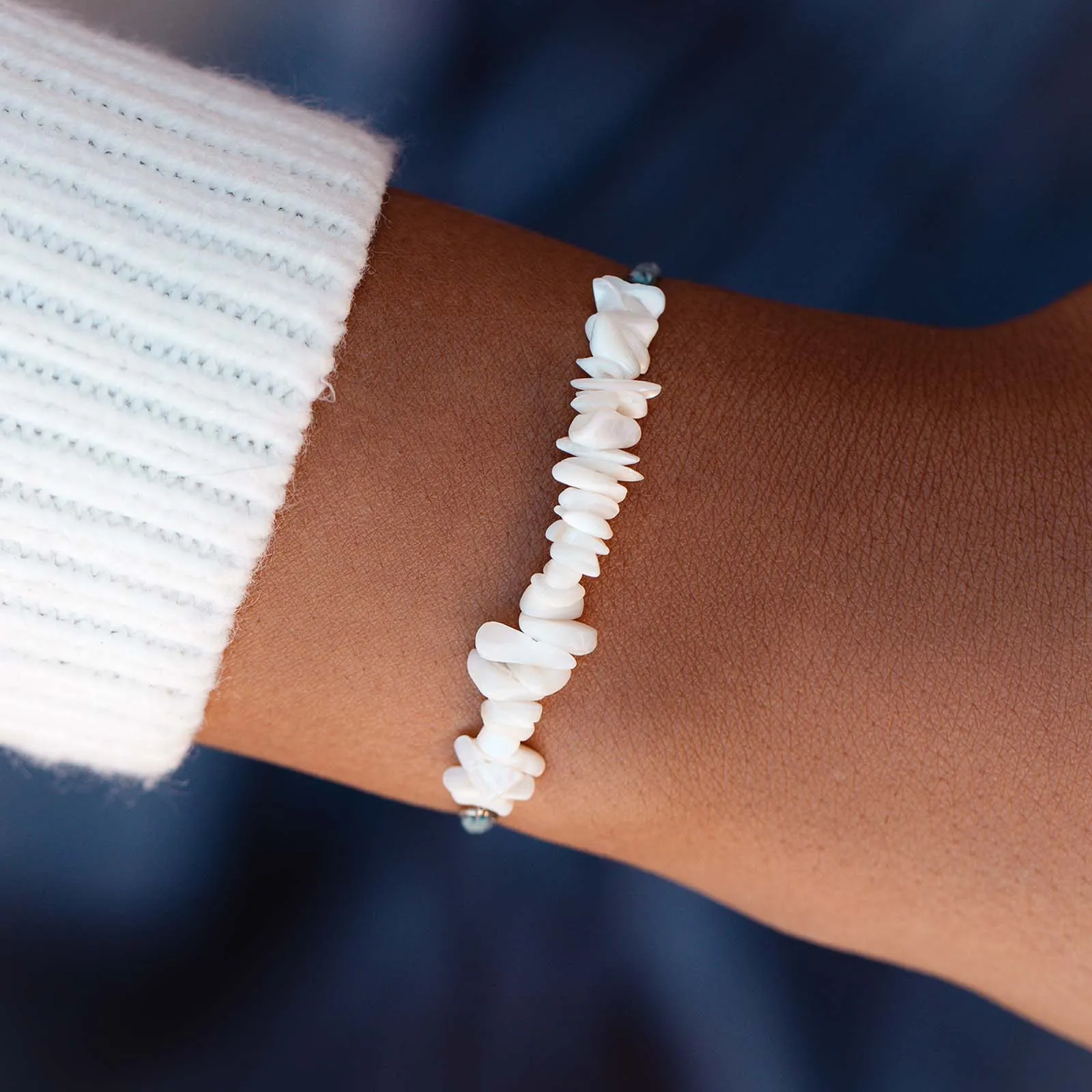 Mother of Pearl Shell Chip Bracelet