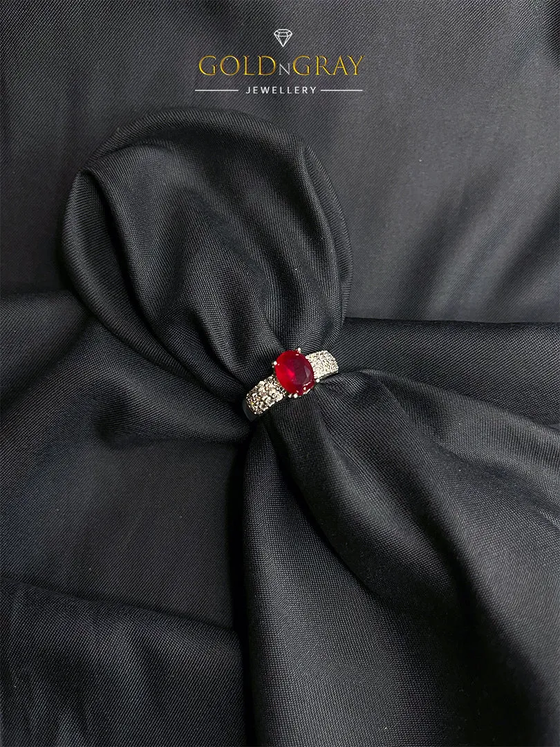 Multicolour Onyx Solitaire Ring with Crystal Pavé Band