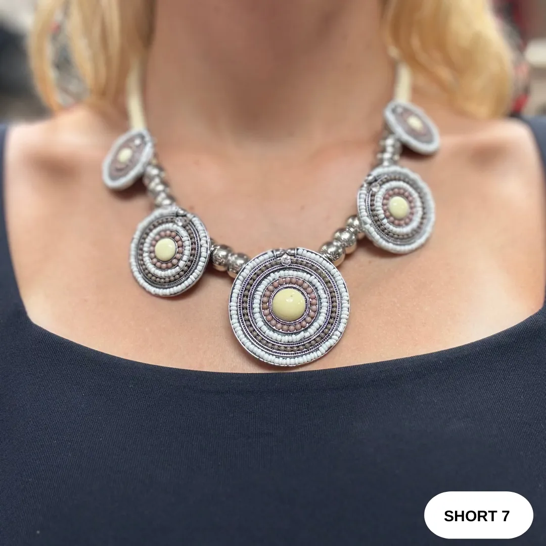 Necklace Short Silver/Bead