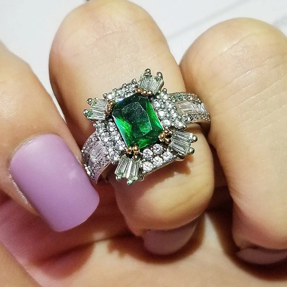 New Arrival Luxury Green Color Princess Cut Marvelous AAA  Quality CZ Diamonds Ring