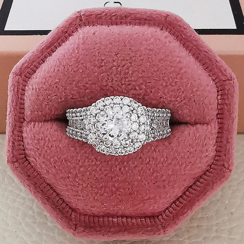 New Arrival Splendid Luxury Round Cut Designer AAA  Quality CZ Diamonds High End Rings