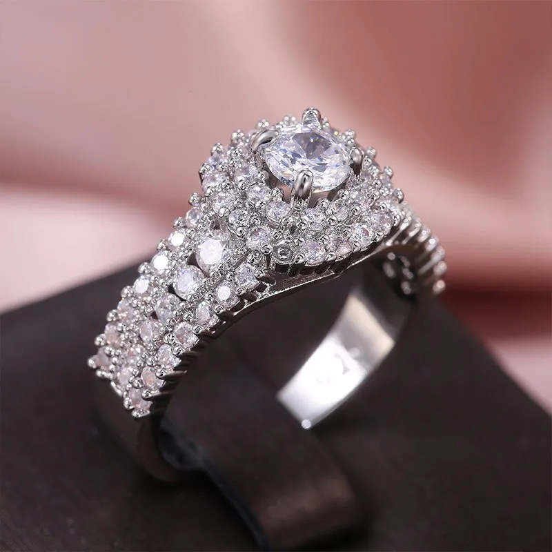 New Arrival Splendid Luxury Round Cut Designer AAA  Quality CZ Diamonds High End Rings