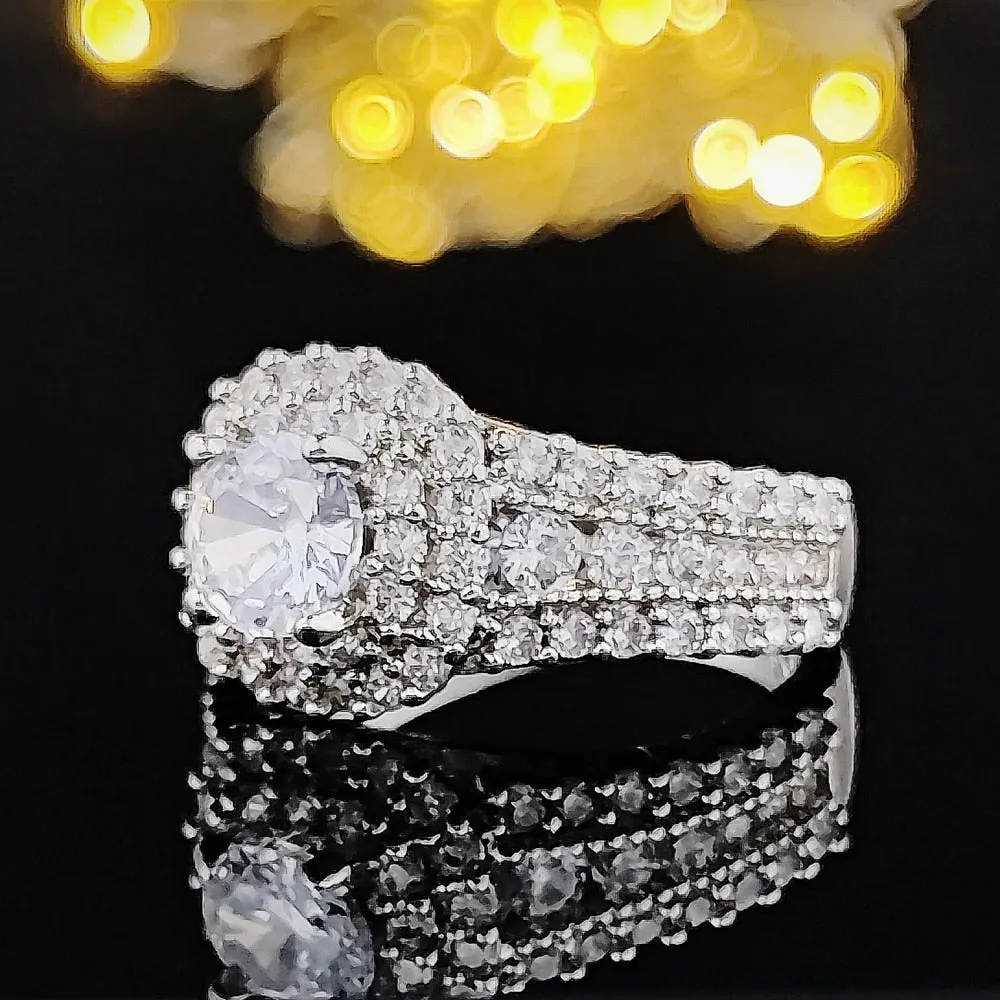 New Arrival Splendid Luxury Round Cut Designer AAA  Quality CZ Diamonds High End Rings
