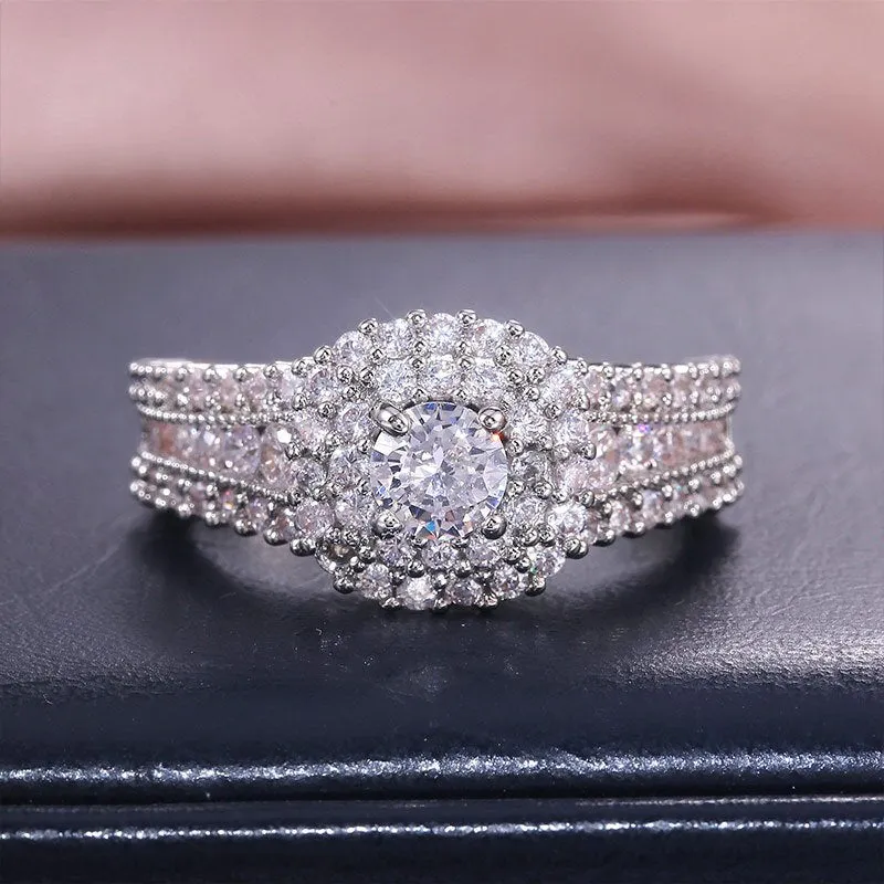 New Arrival Splendid Luxury Round Cut Designer AAA  Quality CZ Diamonds High End Rings