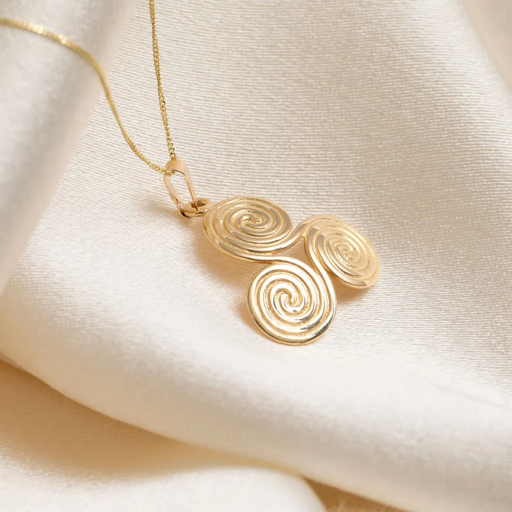 Newgrange Necklace | 10ct Gold