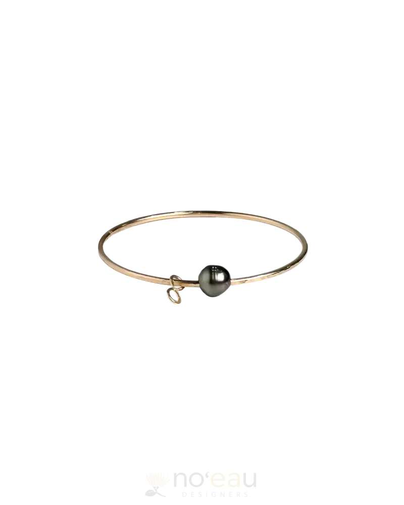 NOEAU - Size 8 14k Goldfilled Bangle With Tahitian Pearl & Assorted Charm