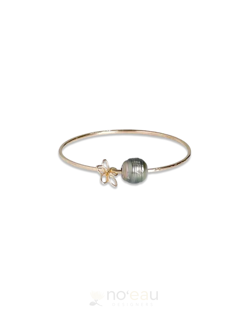 NOEAU - Size 8 14k Goldfilled Bangle With Tahitian Pearl & Assorted Charm