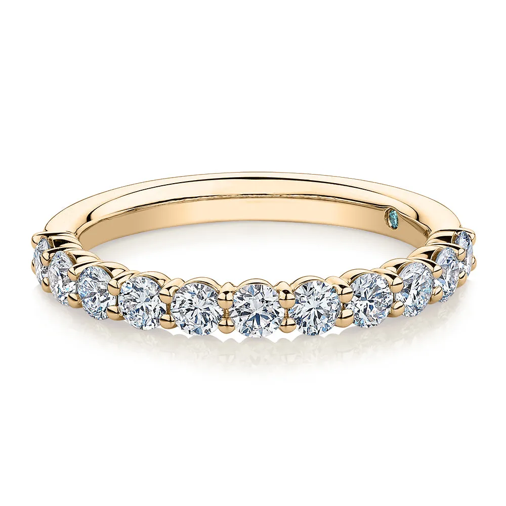 Premium Lab-Grown Diamond, 0.90 carat TW round brilliant wedding or eternity band in 14 carat yellow gold