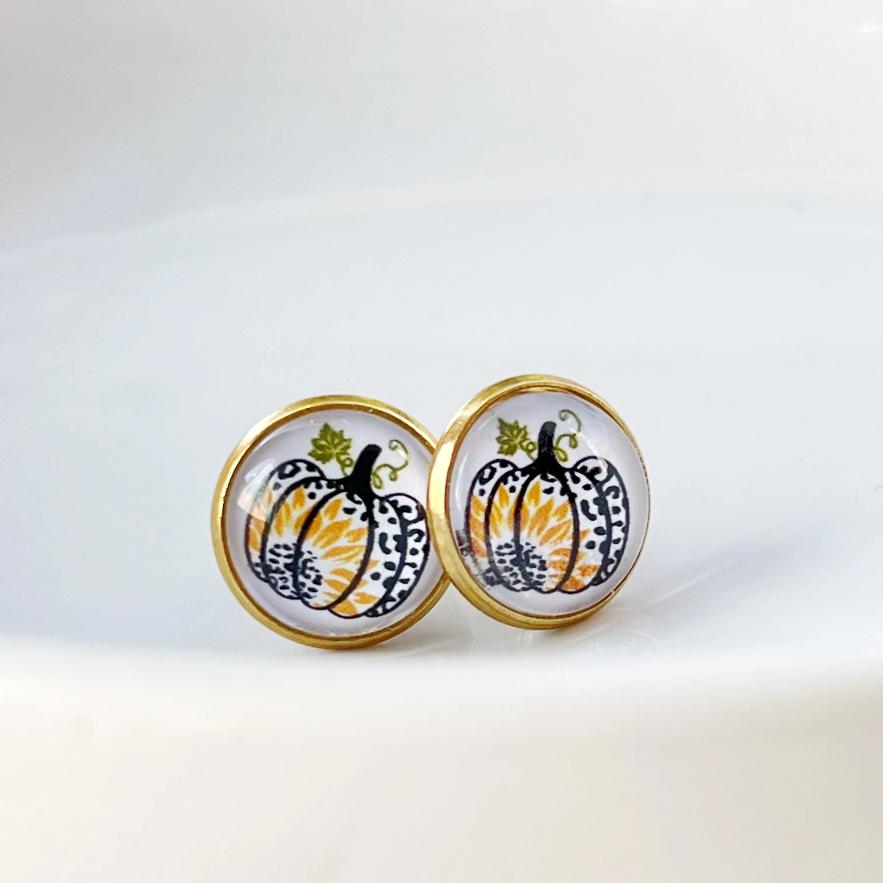 Pumpkin & Sunflower Gold Stud Earrings: Unique Autumn Accents for Your Style