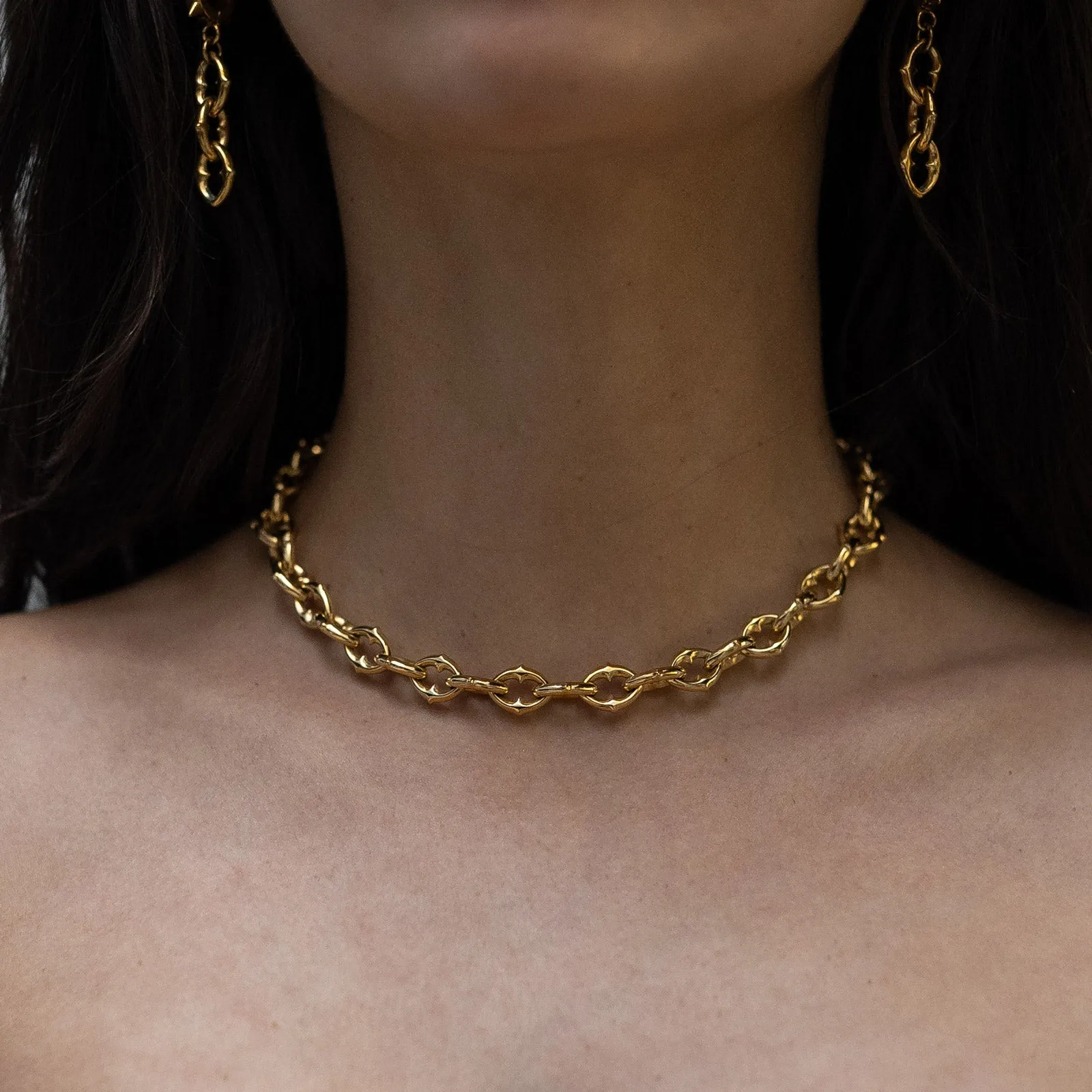 "The Cathedral" 9mm Spiked Chain (Gold)