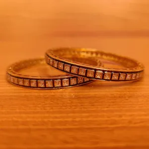 RED MEENAKARI POLKI STUDDED BANGLES