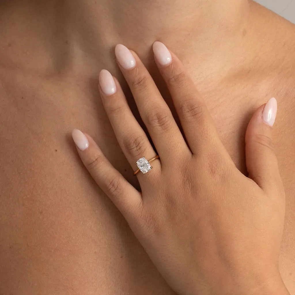 ROCHELLE | Cushion Solitaire Lab Diamond Set in 18ct Gold 2.00ct