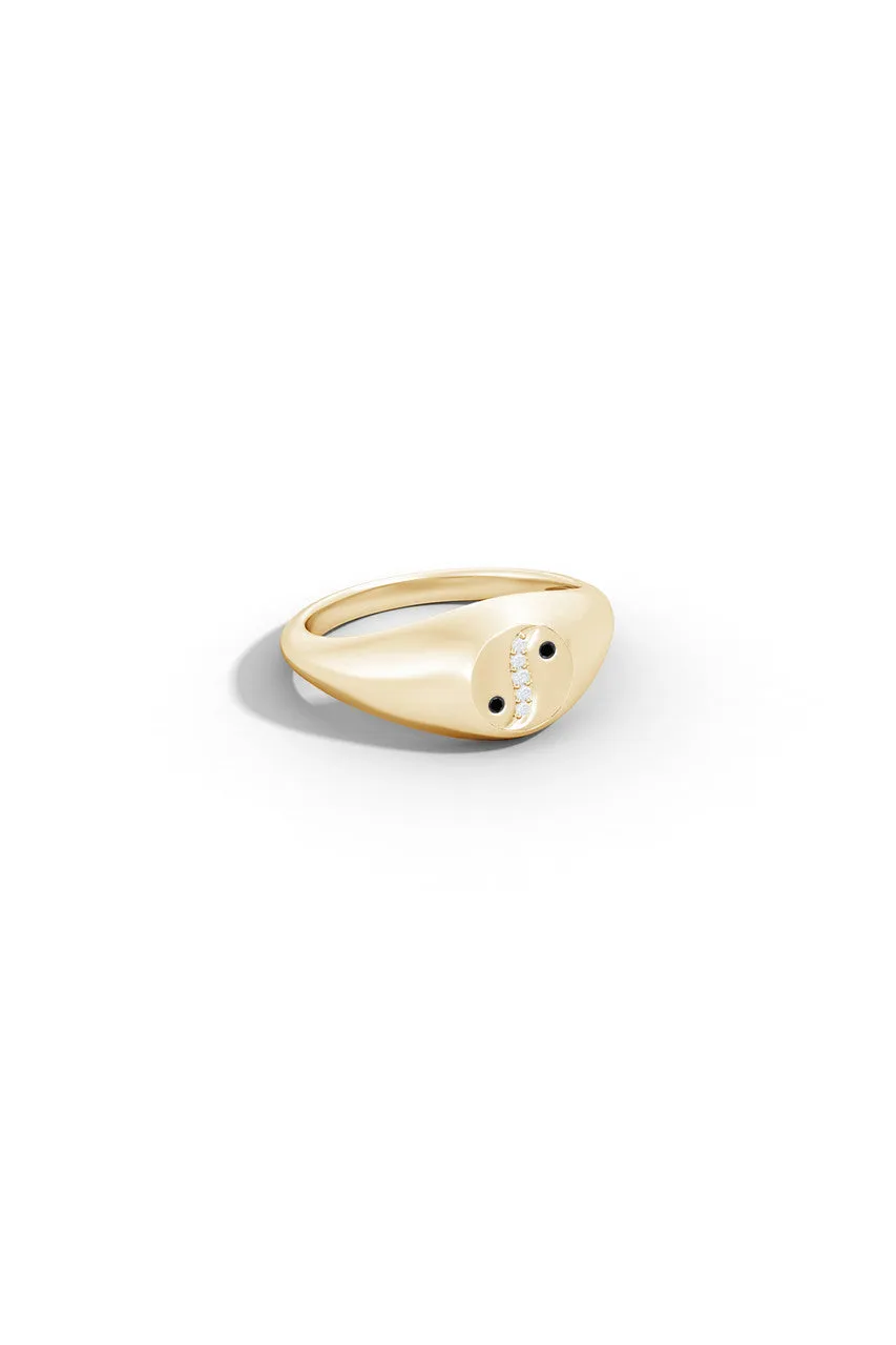 Shangri-La Yin-Yang 14K Gold with Black & White Diamond Signet Ring