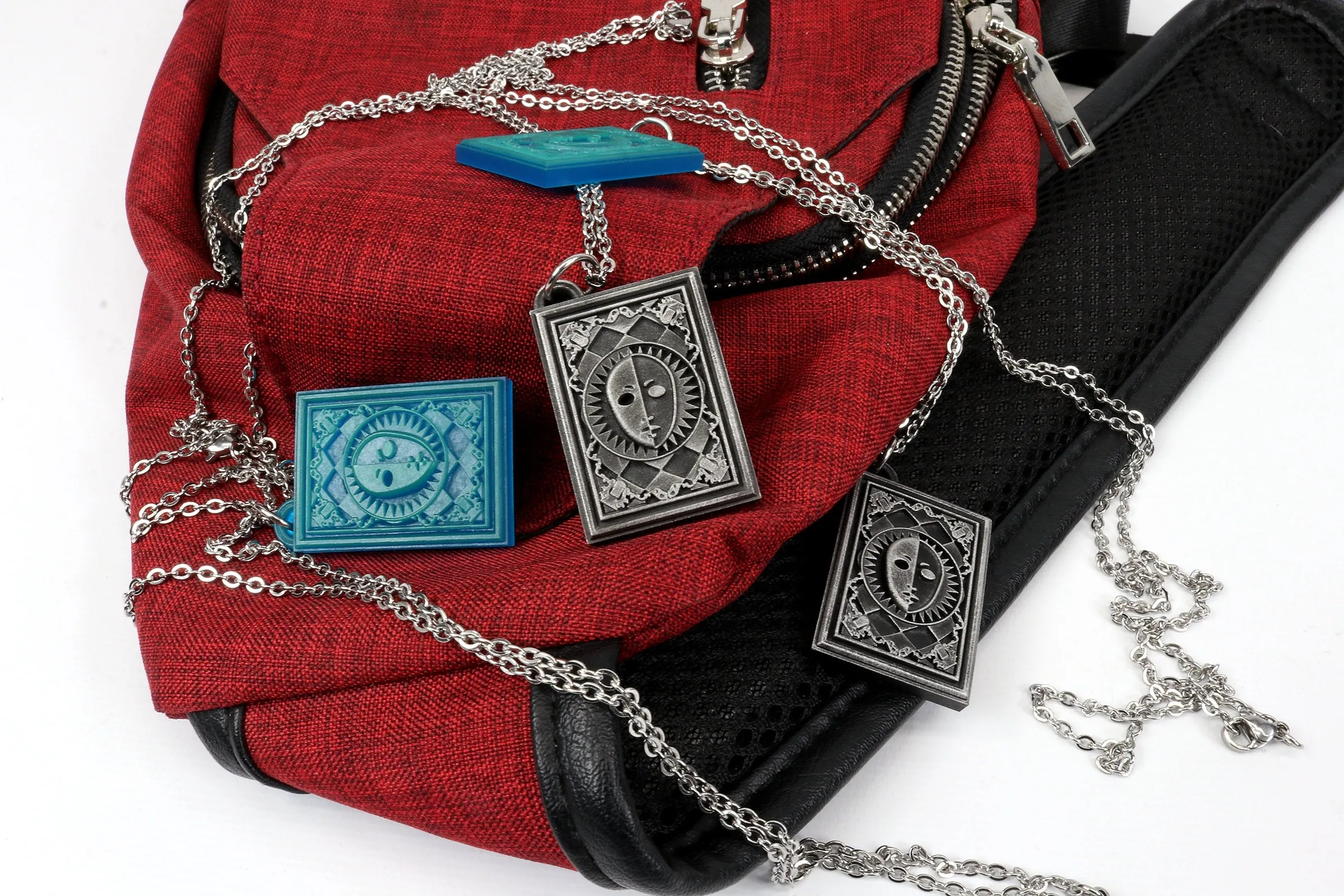 Shuffle Time Charm Necklace - Persona 3 Reload