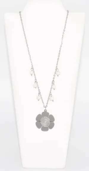 Silver Flower Necklace