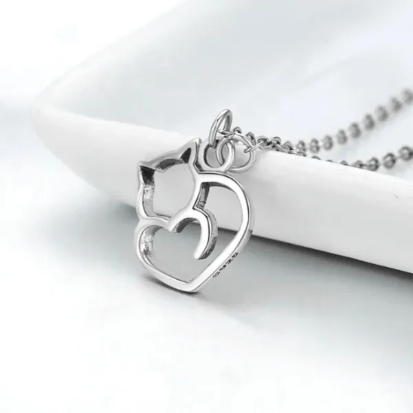 Simply Stylish Cat Sterling Sterling Silver Heart Necklace