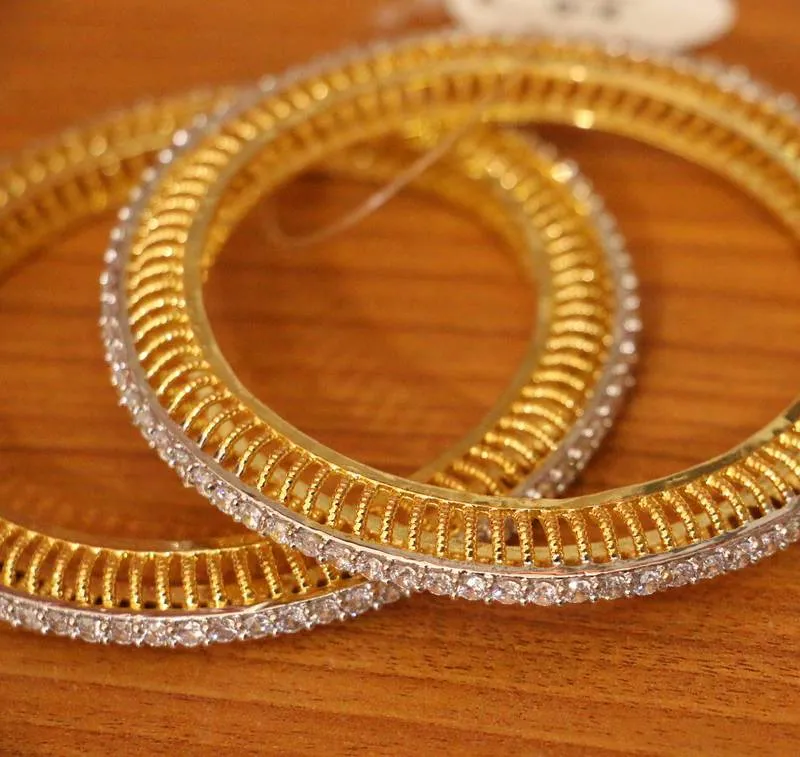 Single Line Gold Plated Pacheli Bangles