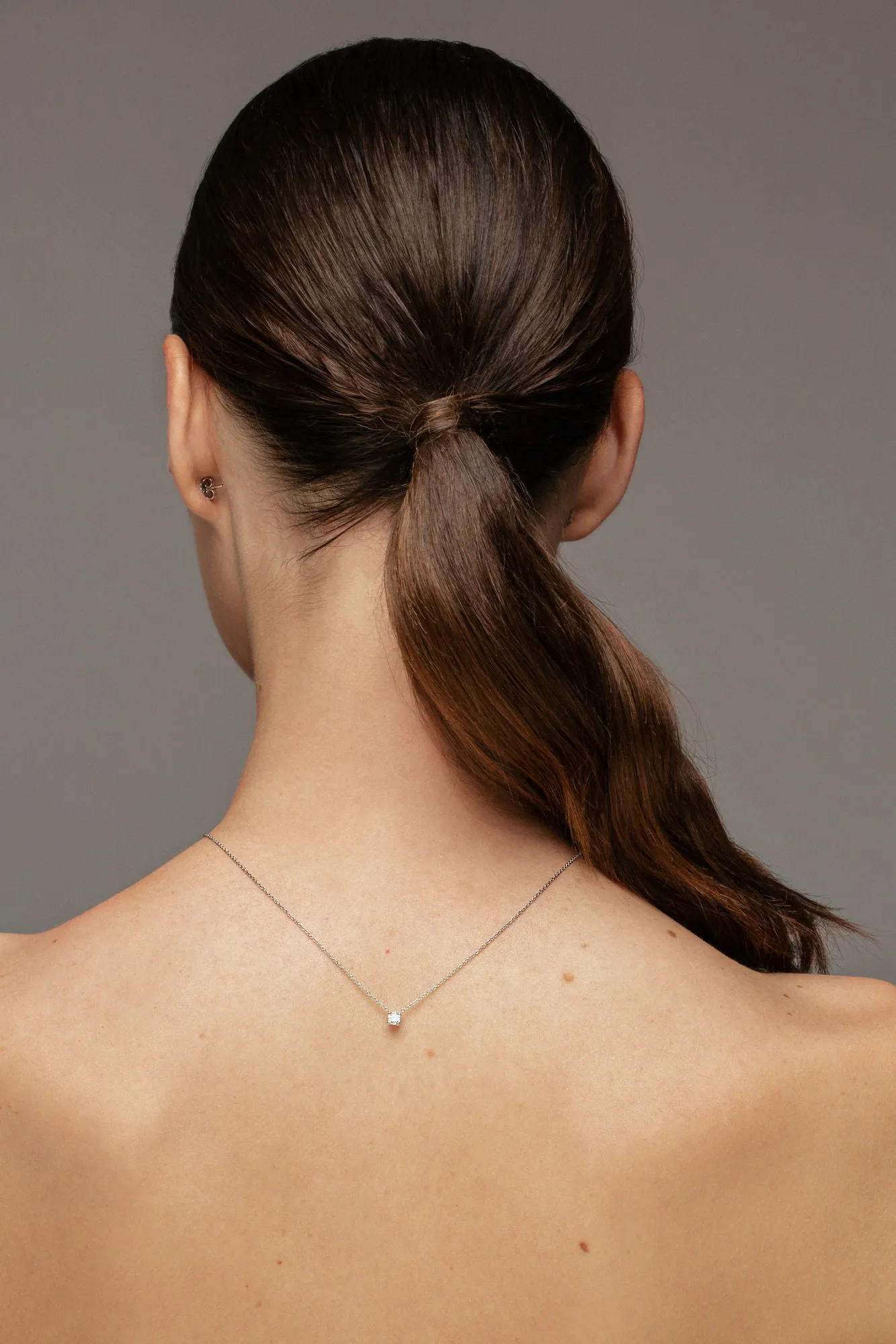 Solitaire 18K Gold Necklace w. Lab-Grown Diamond