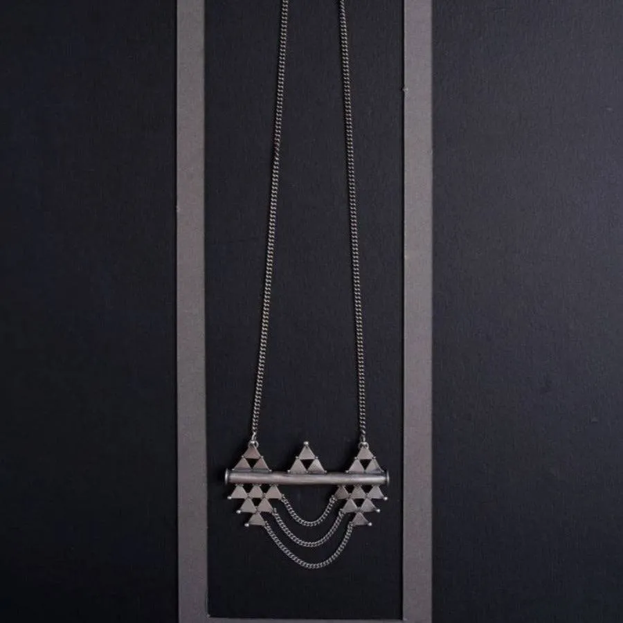 Straight and slant ( Long Chain Pendant )