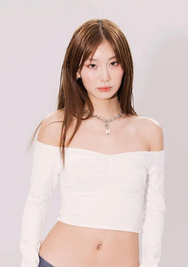 TRANSPARENT HEART CHARM NECKLACE