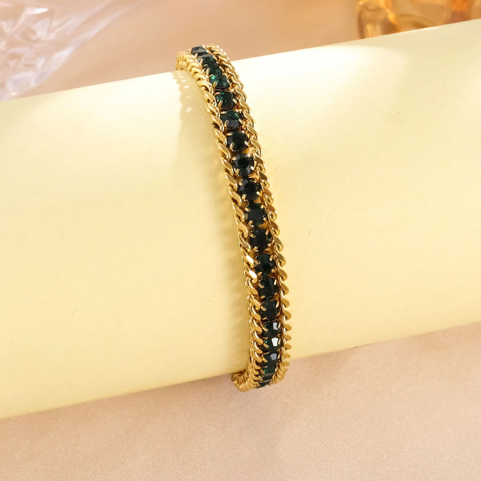 Wholesale Stainless Steel Micro Diamond Fashionable, Simple and Versatile Light Luxury Bracelet