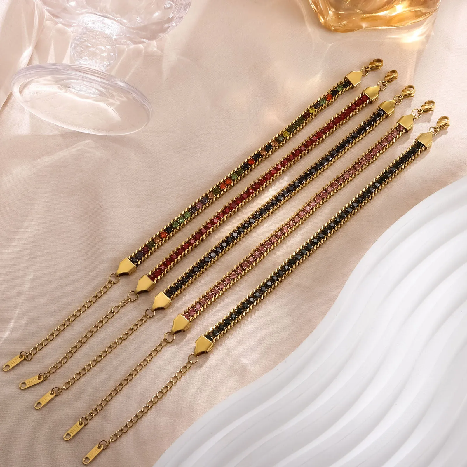 Wholesale Stainless Steel Micro Diamond Fashionable, Simple and Versatile Light Luxury Bracelet